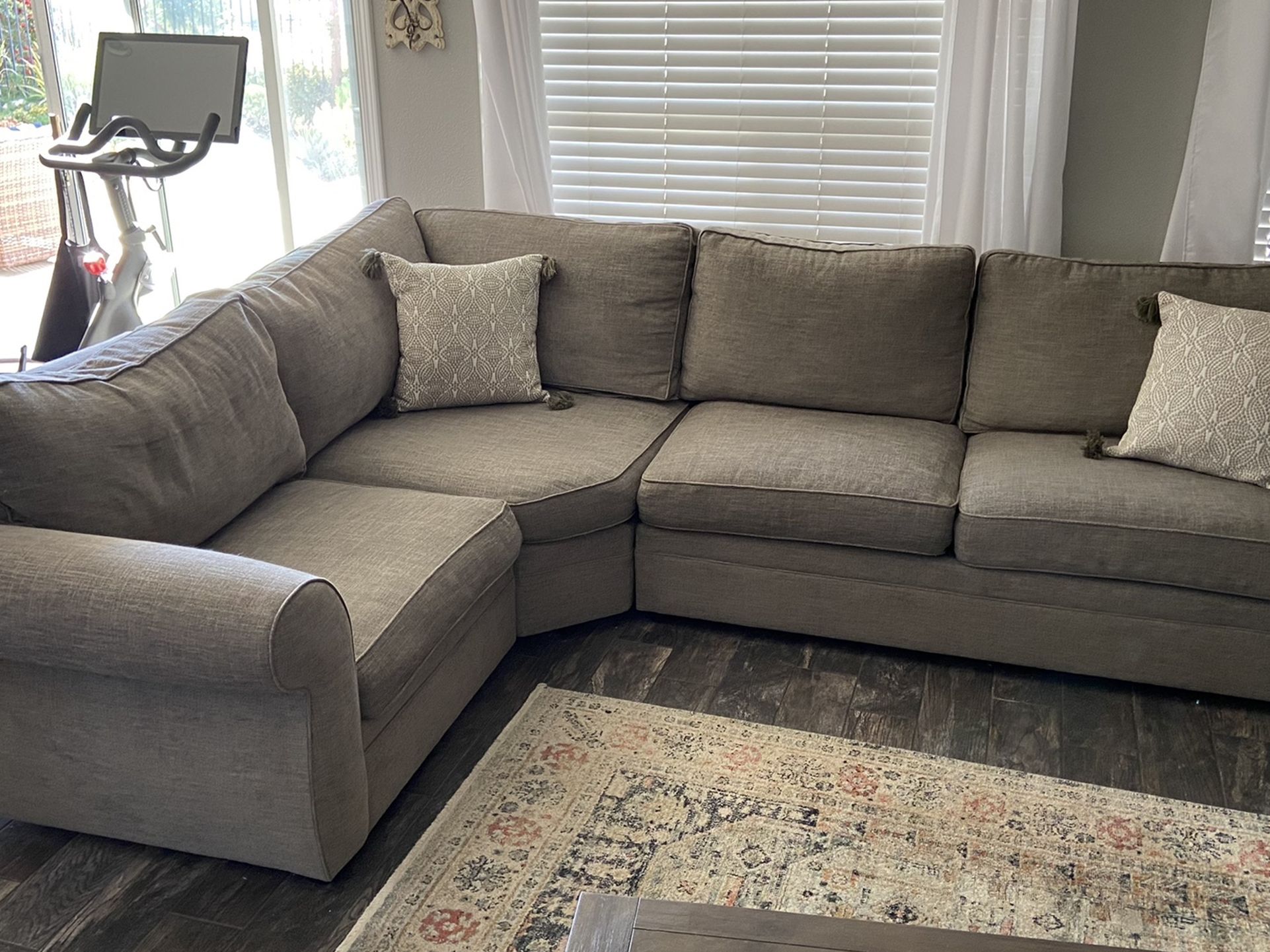 Pottery Barn Sectional Sofa for Sale in Temecula, CA OfferUp