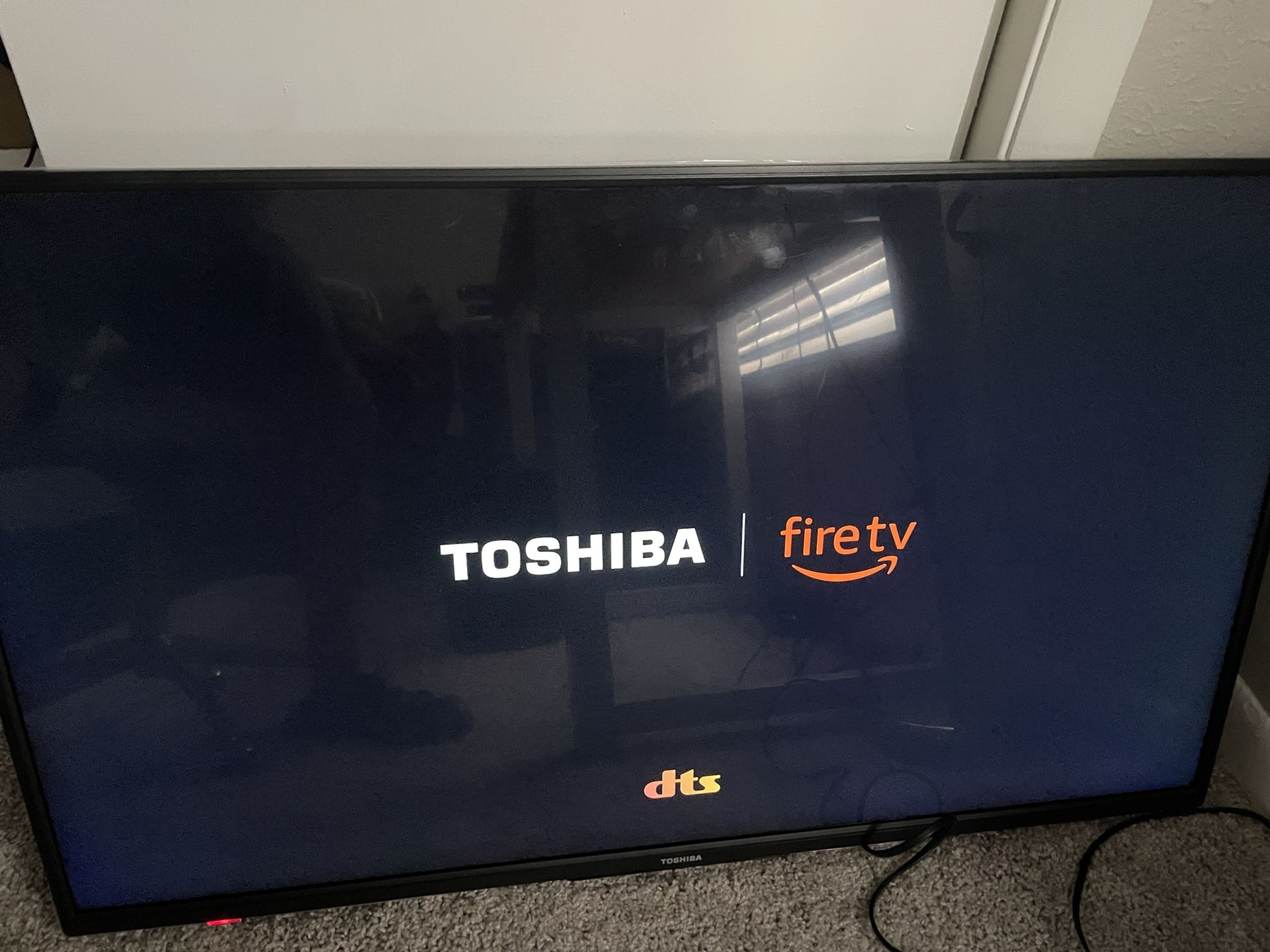 TOSHIBA 42” Fire TV