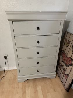 Bedroom Chest