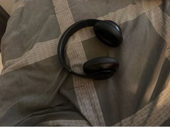 Beats Studio Pro