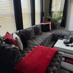 Sectional couch