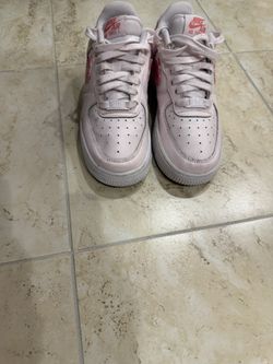 Women’s Nike Air Force 1 Size 8