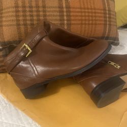 coach size 7 excellent condition