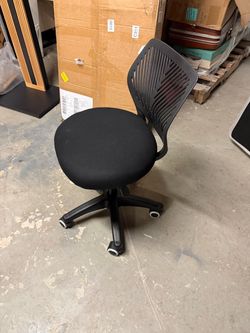 Black rolling ergonomic office chair