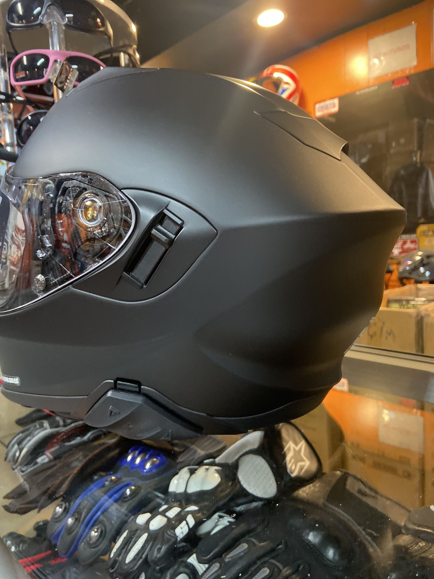 New Scorpion 520 Helmet With Exo-com Bluetooth Kit $360