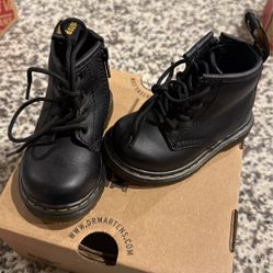 Doc Martens / Dr. Martens Toddler shoe