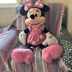 Large Minnie Mouse Plush 