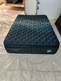 DreamCloud PressureSmart Extra Firm Pillow Top Full Mattress