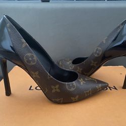 Size 37.5 Louis Vuitton Heels