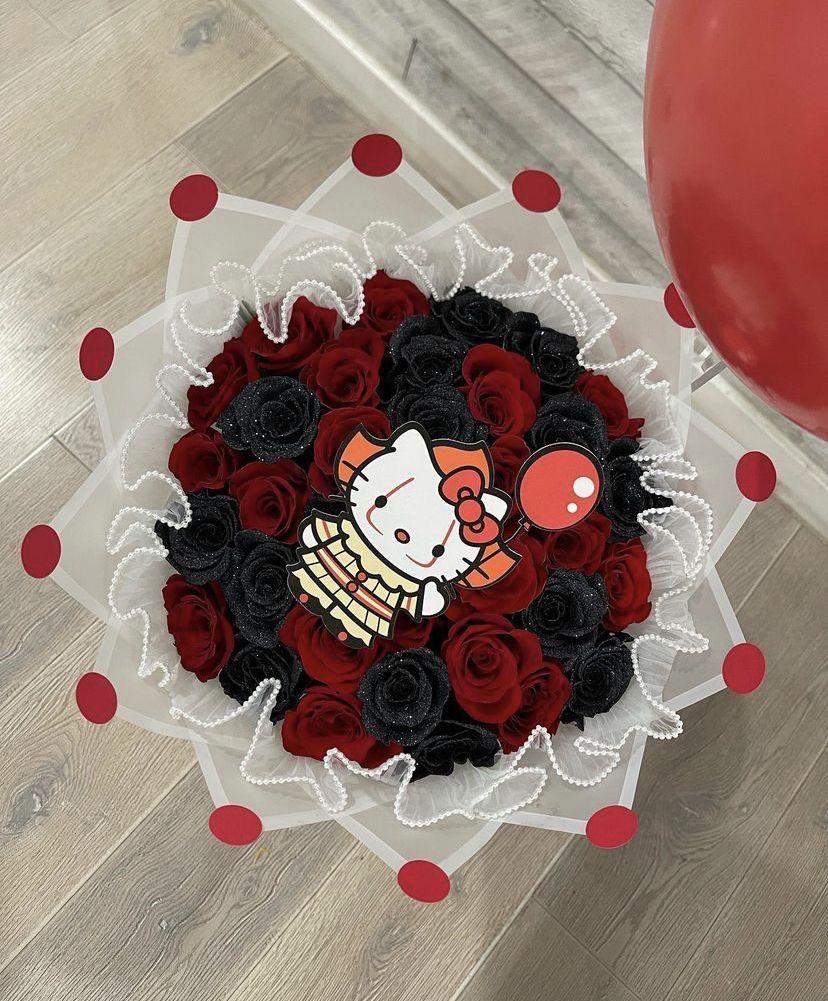 Hello kitty spooky bouquets