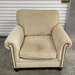 Fabric Sitting Chair - Needs Cleaning 