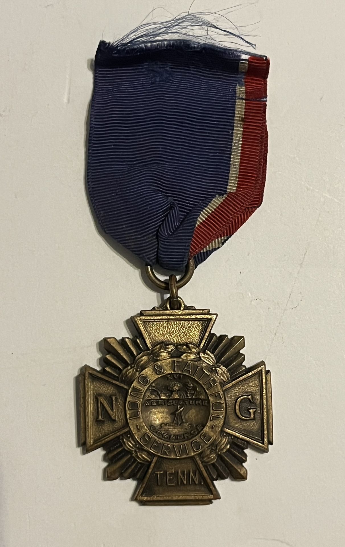 Original Cross of Tennessee State National Guard Medal for long&faithful Service