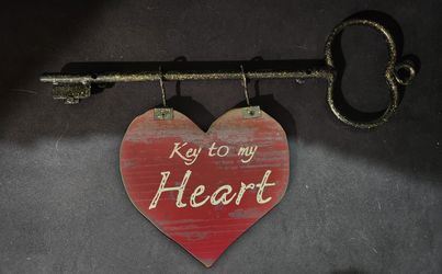 Key to My Heart Metal & Wood Wall Decor $10