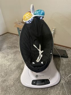4Moms baby Swing