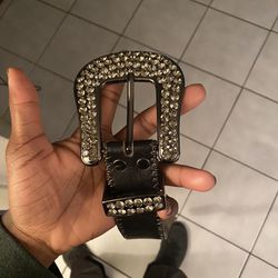 Louis Vuitton belt for Sale in Orlando, FL - OfferUp