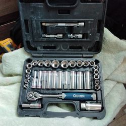 35 Piece Socket Set Sae/mm