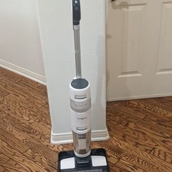 Cordless WET AND DRY Vacuum Cleaner