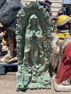 Figuras religiosas $75–$55.00