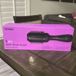 Amika Blow Dry Brush
