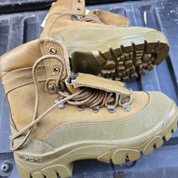 Army Military Work Boots Different Sizes Read The Description 