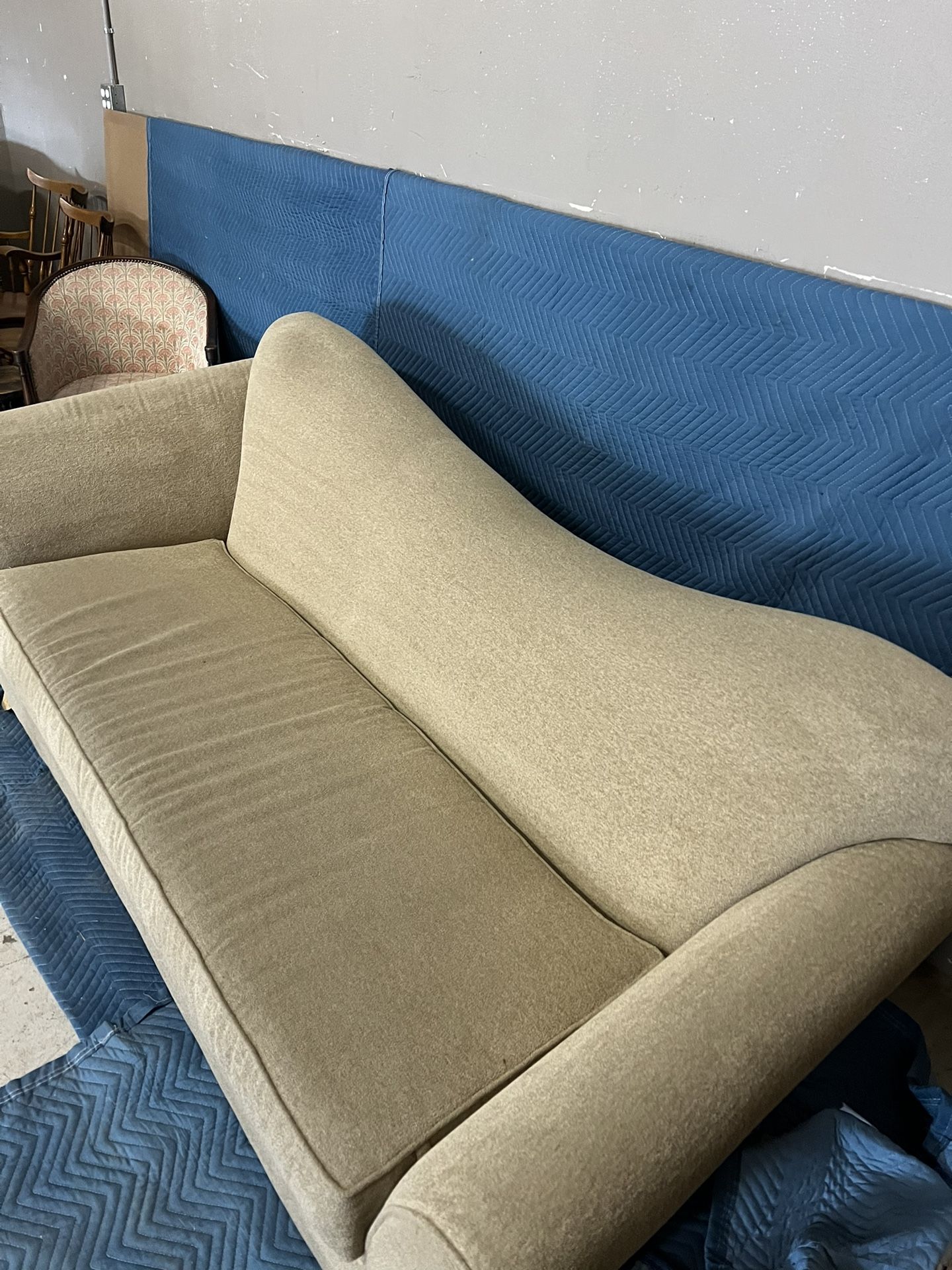 Sofa/loveseat