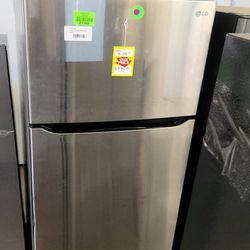 LG LTCS20020S 20.2-cu ft Top-Freezer Refrigerator