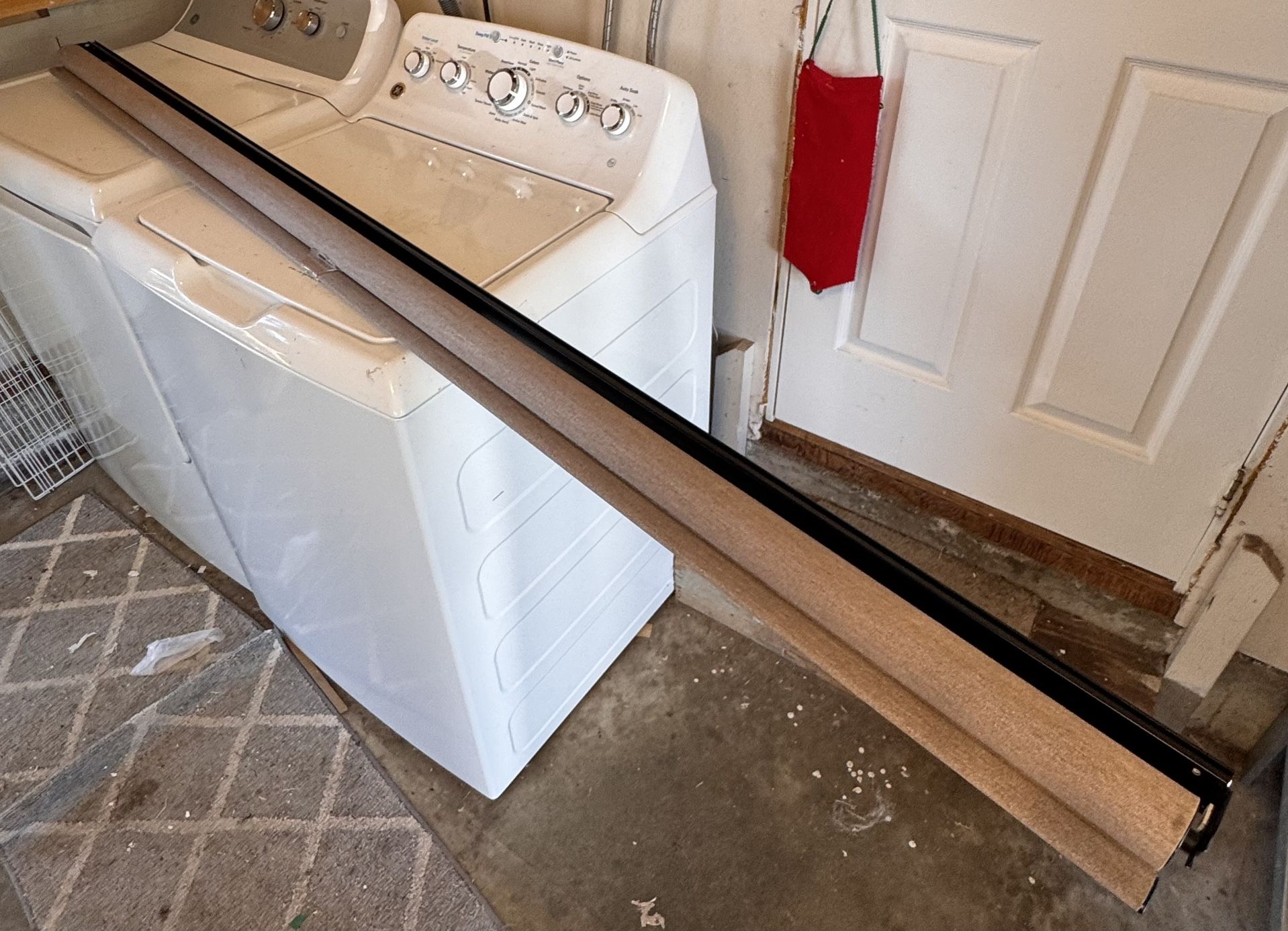 Veneta roller shade