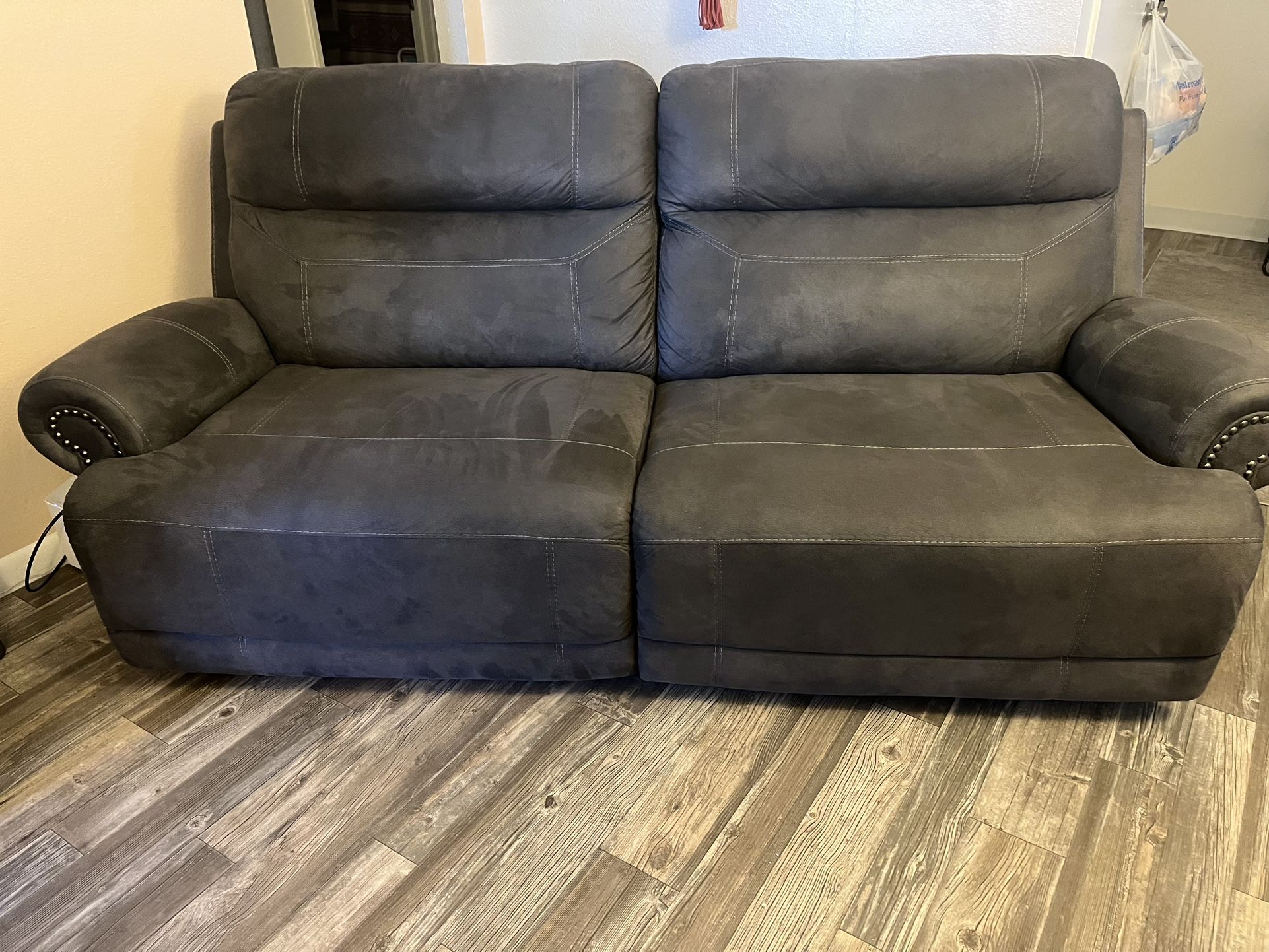Reclining Sofa