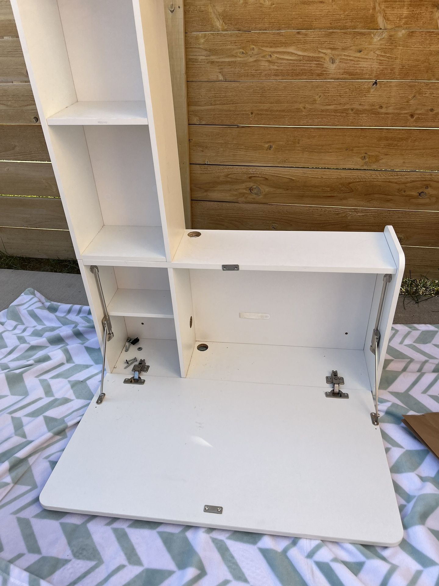 Hanging Wall Desk