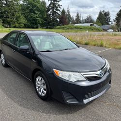 2012 TOYOTA CAMRY HYBRID LE