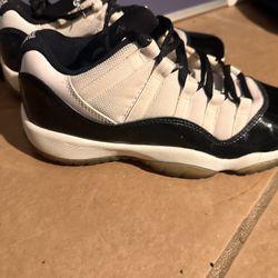 Jordan 11 Retro Low