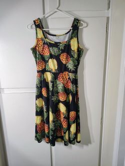 🍍DRESS  SIZE S $7