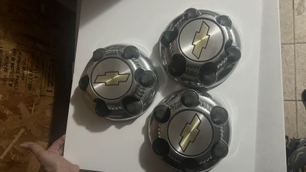 Chevy Center Caps 