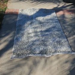 Light Grey Fluffy Rug
