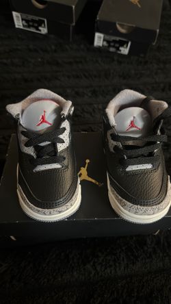 Jordan 3s (New) 4c