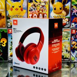 JBL WIRELESS OVER-EAR HEADPHONES