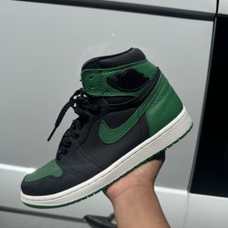Jordan 1 Pine green