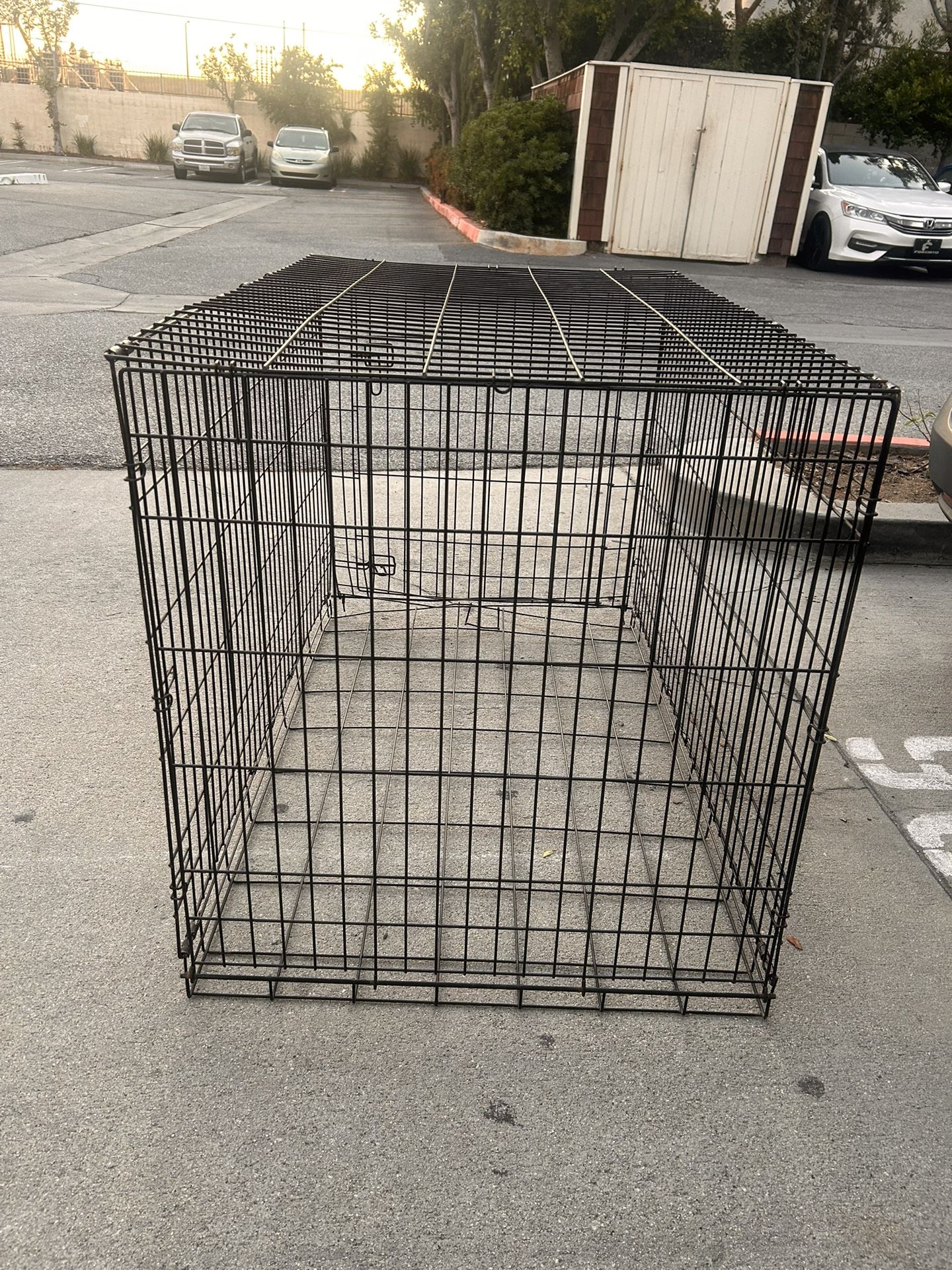 XL Metal Kennel For Dogs