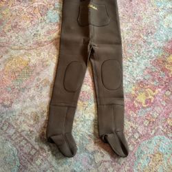 Cabela’s Men’s Waders ,size Medium/$35