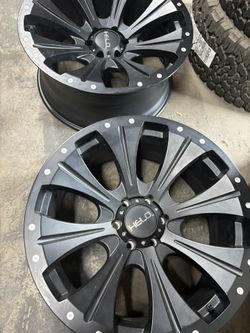 Chevy/gmc 6 Lug 22 Inch Wheels