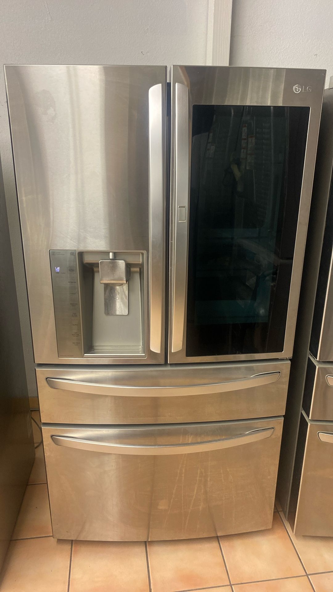 LG 4 DOORS 