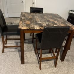 Table Set With 4 Chairs 