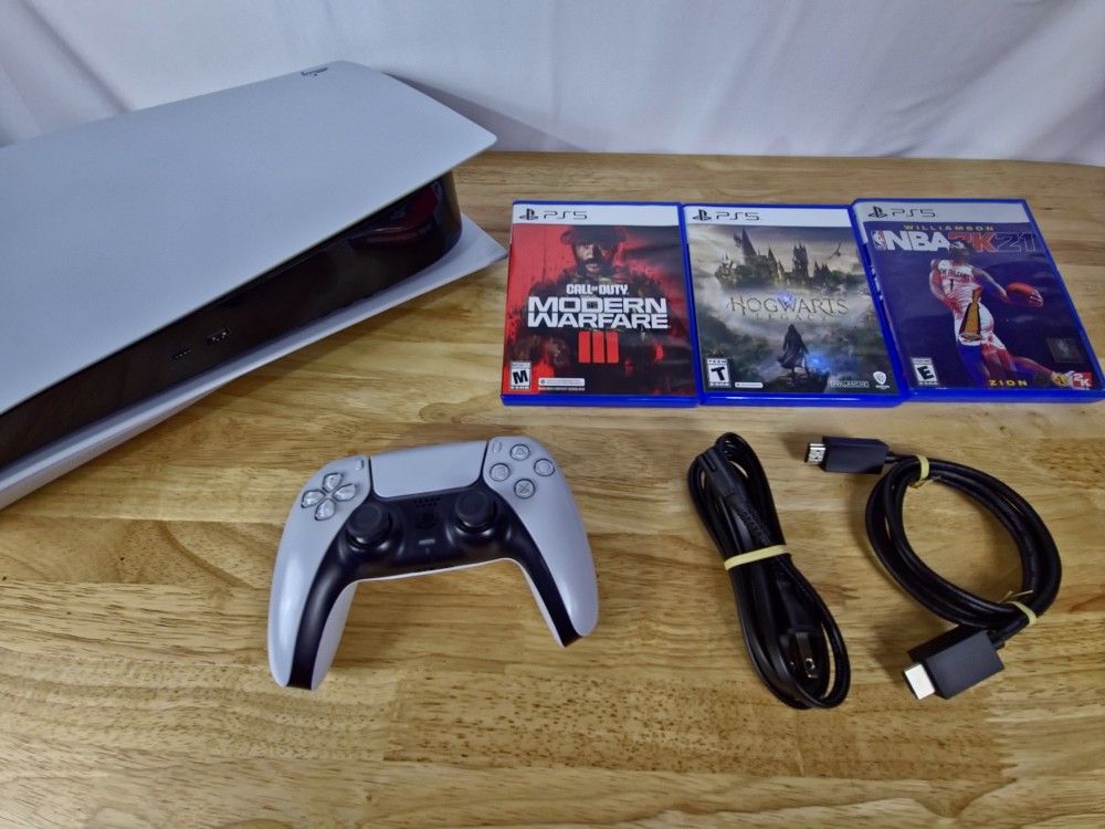 PS5 1tb Console Bundle W/games.