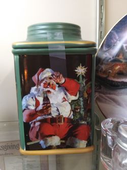 Santa Coca Cola Porcelain Cookie Jar 2002