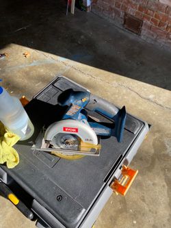 Ryobi p500 cordless hand saw