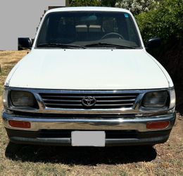 1995 Toyota Tacoma LX