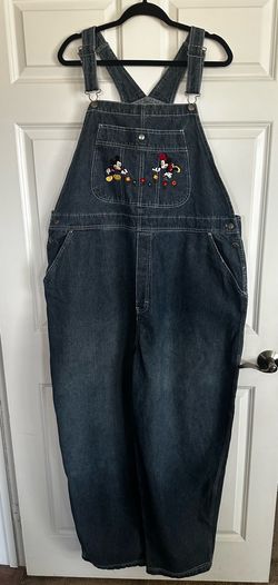 Vintage Women’s Disney Denim Embroidered Overalls. Plus size 1XL.