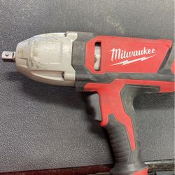 Milwaukee Impact Wrench 