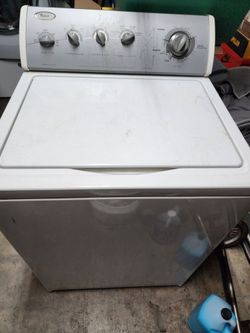 Whirlpool Commercial Quality Top Load Washer With Agitator