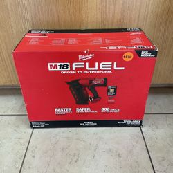 MILWAUKEE 2844-20 DUPLEX NAILER (TOOL ONLY).